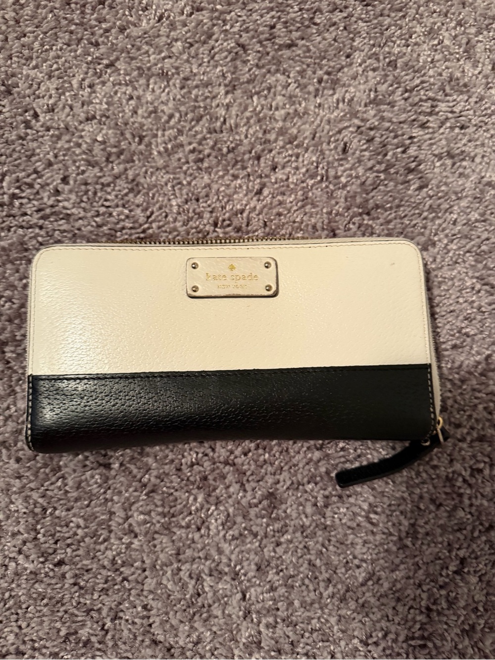kate spade Black and Cream Zip-Around Leather Wallet